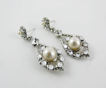 Carys Small Earrings by Say Bella